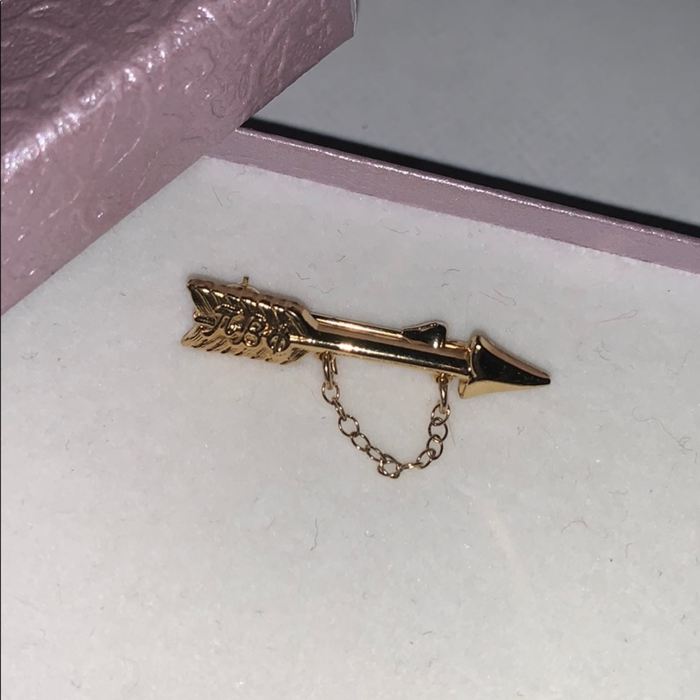 Pi beta phi gold pin